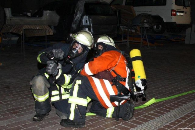 2010-10-05 -45- Einsatzuebung Kar-Lack